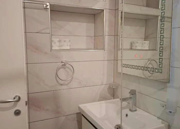 Blue Waves 아파트 Vlorë