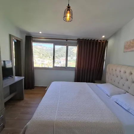 Blue Waves Apartman Vlora