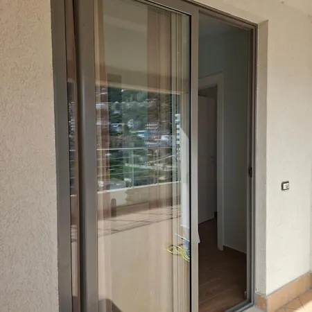 Blue Waves Apartman Vlora